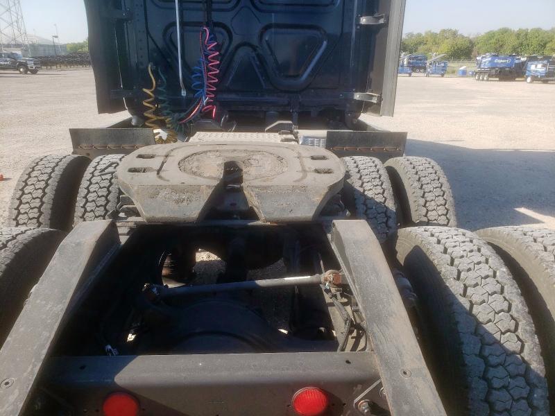 3AKJGLDR7DSFG0320 - 2013 FREIGHTLINER CASCADIA 1 Qara foto 9