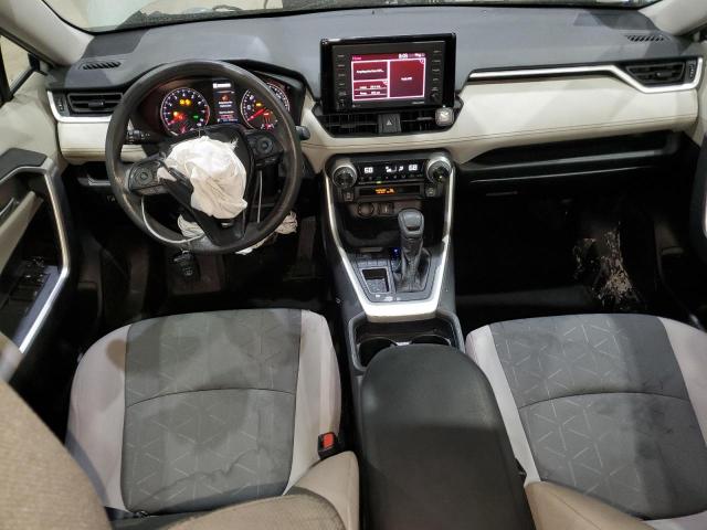 2T3W1RFVXMW149712 - 2021 TOYOTA RAV4 XLE 灰色 照片 8