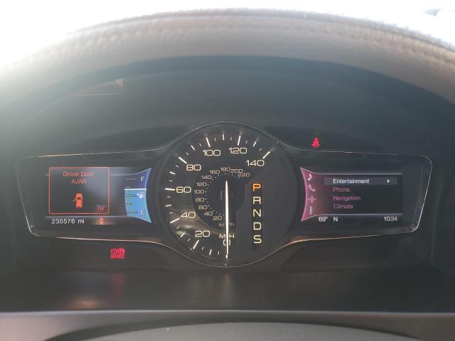 2LMDJ6JK9DBL09648 - 2013 LINCOLN MKX SILVER photo 9