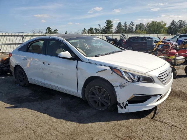 5NPE24AF9GH423263 - 2016 HYUNDAI SONATA SE 白色 照片 4