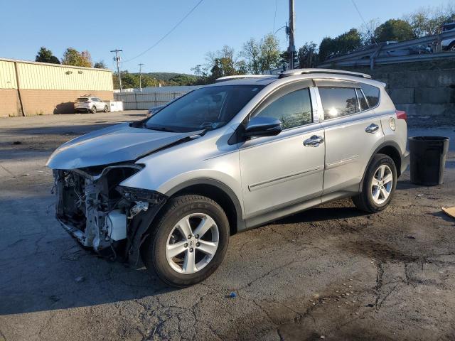 2013 TOYOTA RAV4 XLE, 