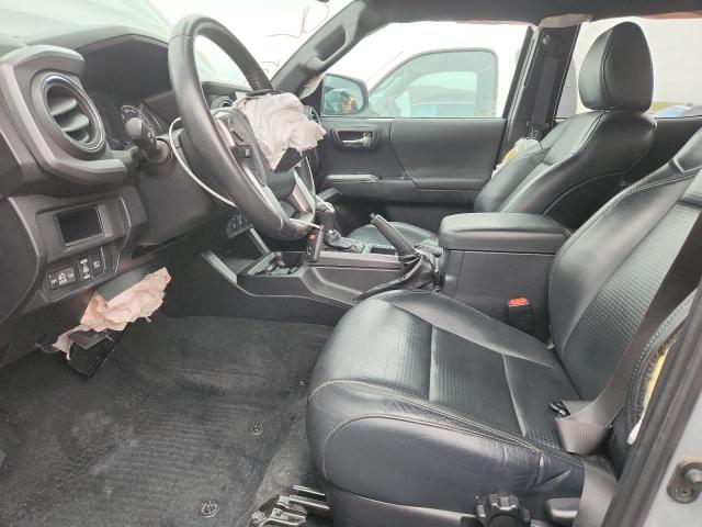 3TMCZ5AN1JM174071 - 2018 TOYOTA TACOMA DOUBLE CAB GRAY photo 7