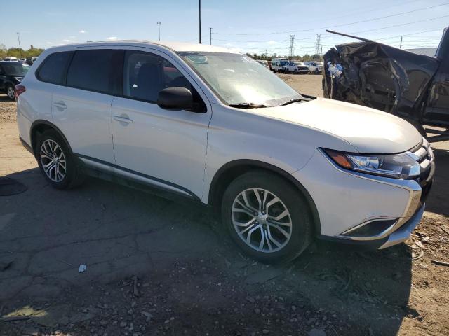JA4AZ3A38JZ071734 - 2018 MITSUBISHI OUTLANDER SE 白色 照片 4