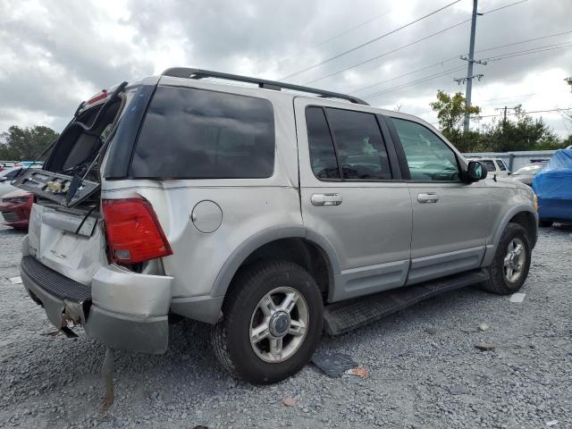1FMZU73E72ZC17552 - 2002 FORD EXPLORER XLT Argent photo 3