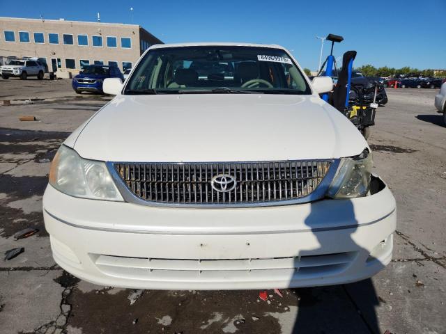 4T1BF28B82U202696 - 2002 TOYOTA AVALON XL WHITE photo 5