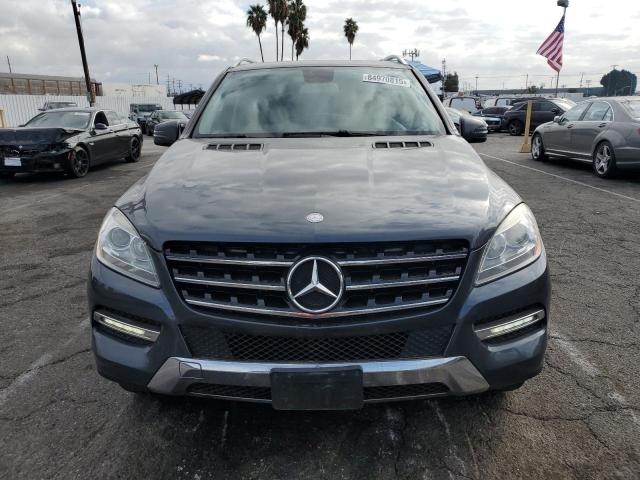 4JGDA5HB9CA020050 - 2012 MERCEDES-BENZ ML 350 4MATIC BLUE photo 5