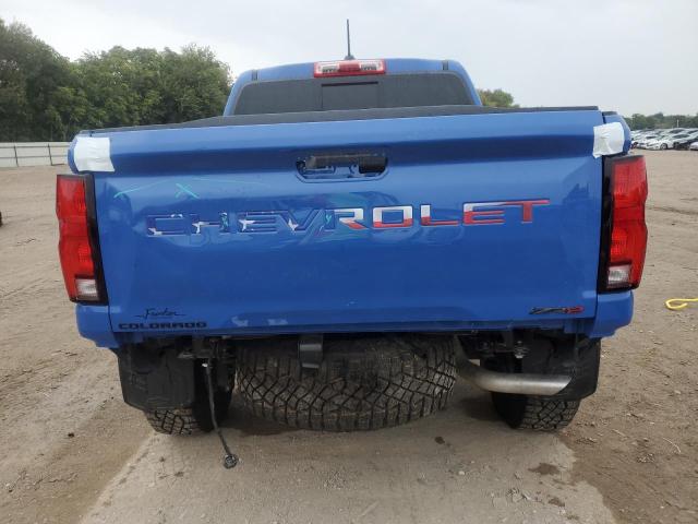1GCPTFEK7S1188032 - 2025 CHEVROLET COLORADO ZR2 BLUE photo 6