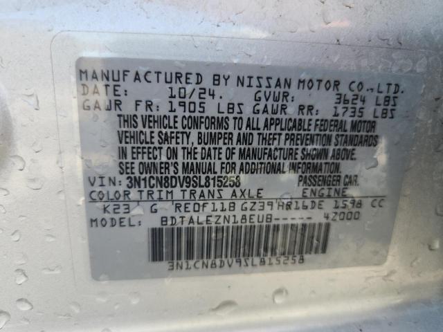 3N1CN8DV9SL815258 - 2025 NISSAN VERSA S Күміс фото 13