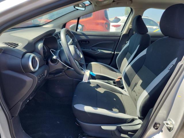 3N1CN8DV9SL815258 - 2025 NISSAN VERSA S Күміс фото 7