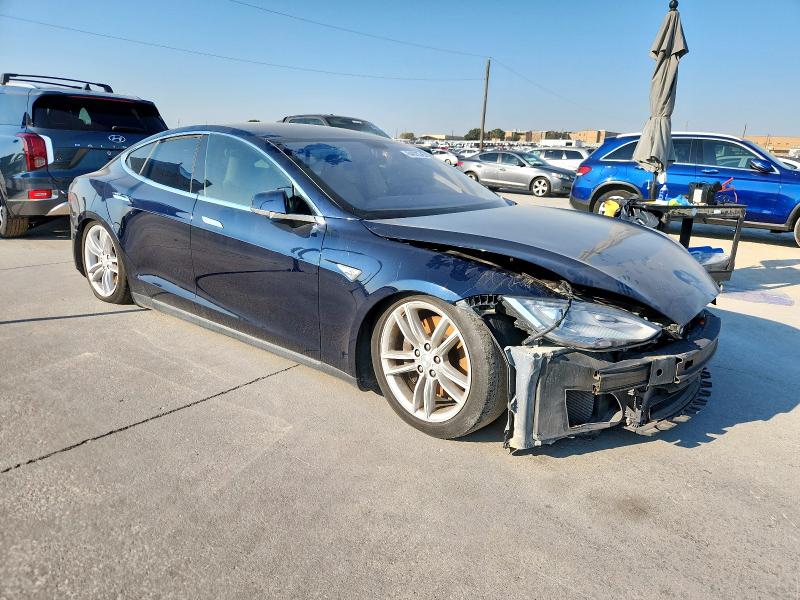 5YJSA1CN4DFP13171 - 2013 TESLA MODEL S Синий фото 4