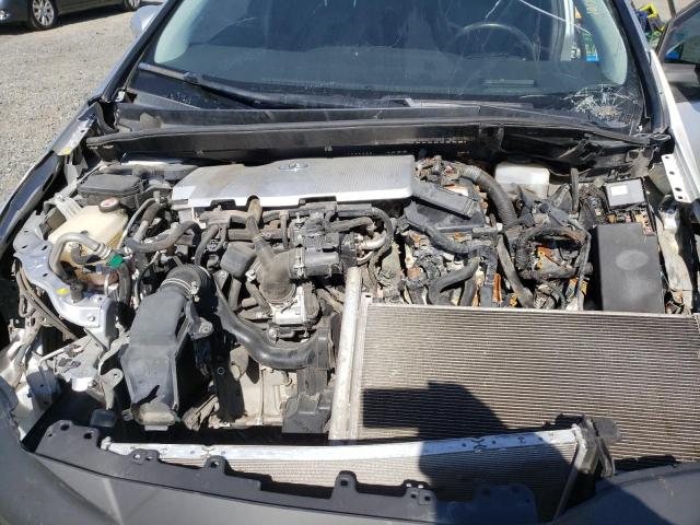 JTDKBRFU3H3538431 - 2017 TOYOTA PRIUS SILVER photo 11