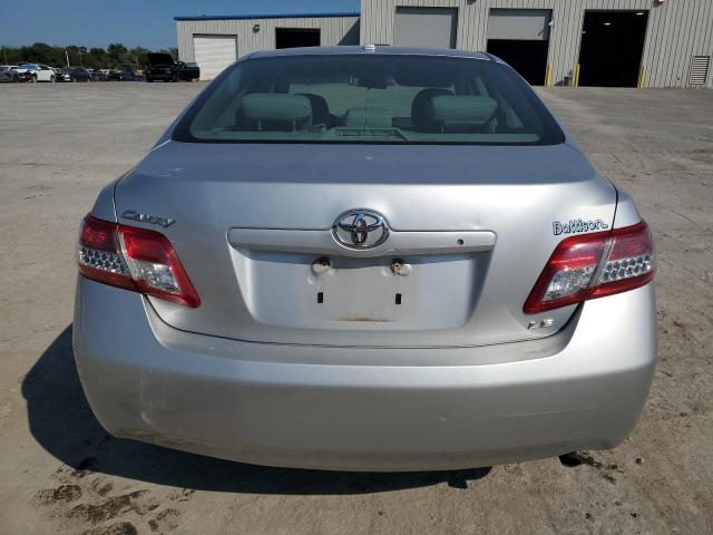 4T1BF3EK3BU634364 - 2011 TOYOTA CAMRY BASE Gümüş foto 6