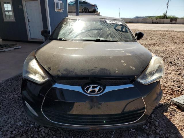 KMHTC6AD2DU153014 - 2013 HYUNDAI VELOSTER შავი ფოტო 5