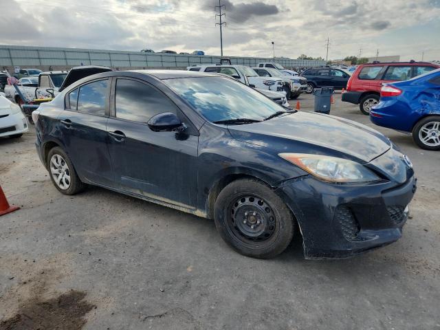 JM1BL1TG8D1736246 - 2013 MAZDA 3 I BLACK photo 4