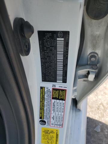 4T1G11AK3MU425689 - 2021 TOYOTA CAMRY SE WHITE photo 12