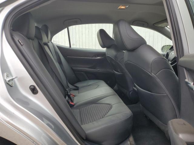 4T1G11AK5NU706331 - 2022 TOYOTA CAMRY SE ვერცხლისფერი ფოტო 10