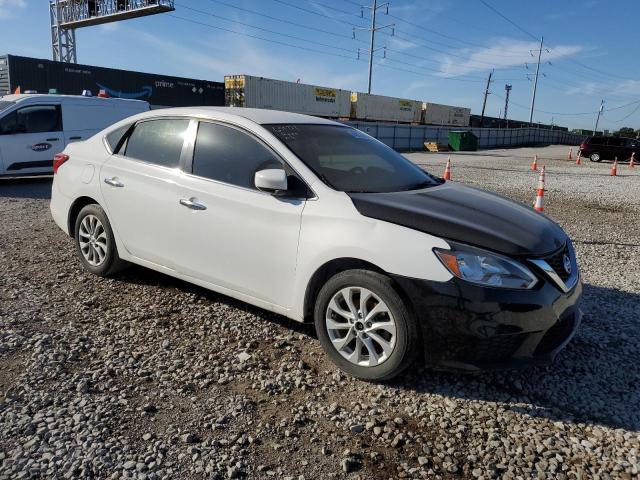 3N1AB7AP7JL655721 - 2018 NISSAN SENTRA S WHITE photo 4