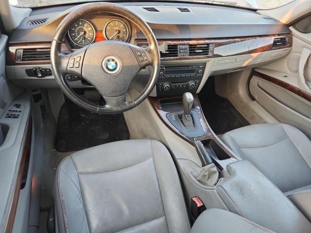 WBAPH7G56BNN05478 - 2011 BMW 328 I SILVER photo 8