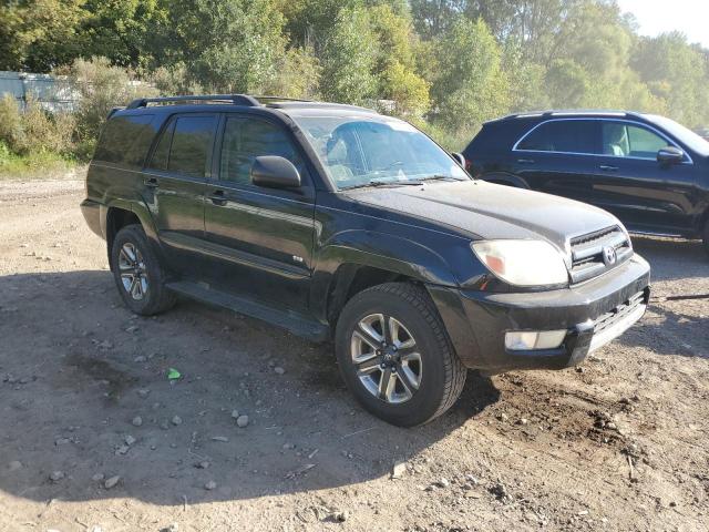 JTEZU14RX40026116 - 2004 TOYOTA 4RUNNER SR5 Чорний фото 4