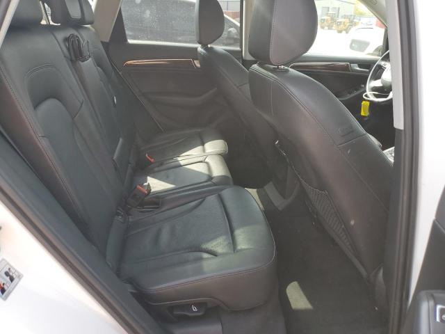WA1C2AFP4HA080811 - 2017 AUDI Q5 PREMIUM 白色 照片 10
