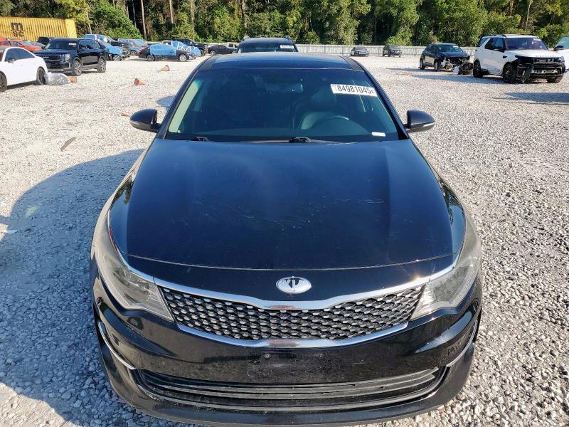5XXGU4L32JG220613 - 2018 KIA OPTIMA EX BLACK photo 5