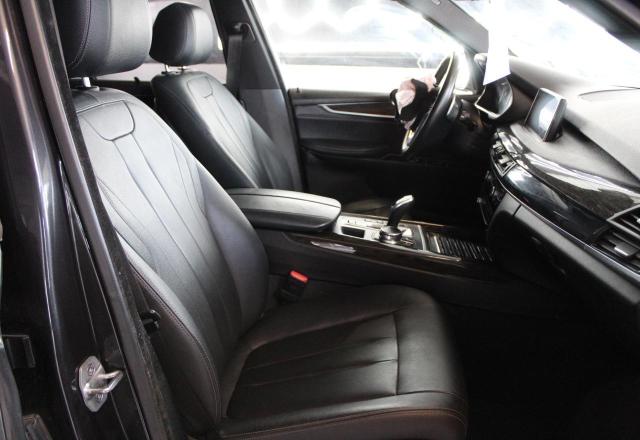5UXKR0C5XJL073705 - 2018 BMW X5 XDRIVE35I CHARCOAL photo 5