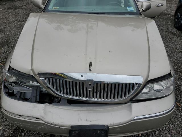 1LNHM81W64Y687299 - 2004 LINCOLN TOWN CAR EXECUTIVE Թուխ լուսանկար 11
