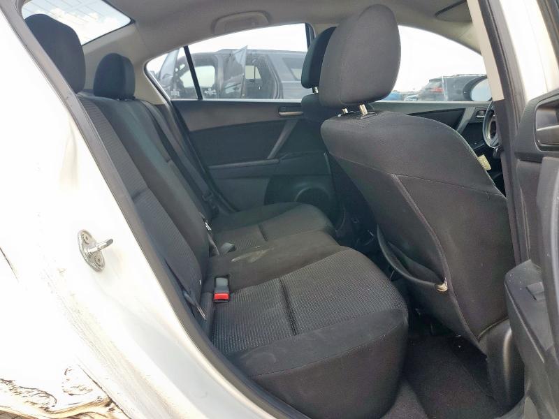 JM1BL1U80D1705306 - 2013 MAZDA 3 I WHITE photo 10