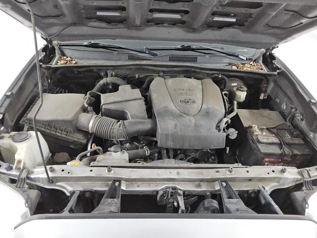 3TMAZ5CN7HM028529 - 2017 TOYOTA TACOMA DOUBLE CAB SILVER photo 11