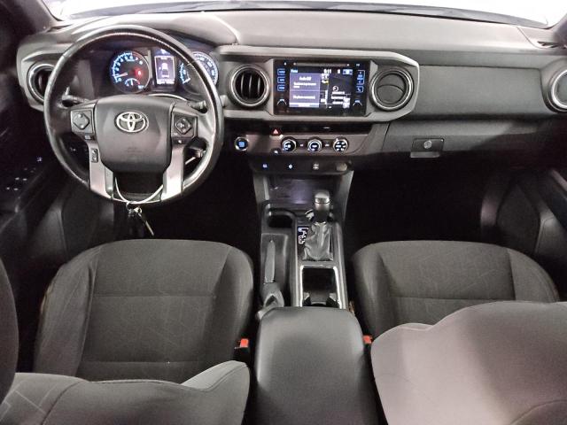 3TMAZ5CN7HM028529 - 2017 TOYOTA TACOMA DOUBLE CAB SILVER photo 8