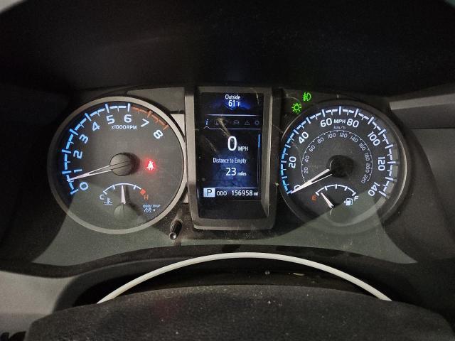 3TMAZ5CN7HM028529 - 2017 TOYOTA TACOMA DOUBLE CAB SILVER photo 9