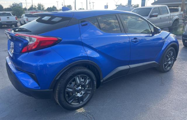 JTNKHMBX5L1086127 - 2020 TOYOTA C-HR XLE Көк фото 4