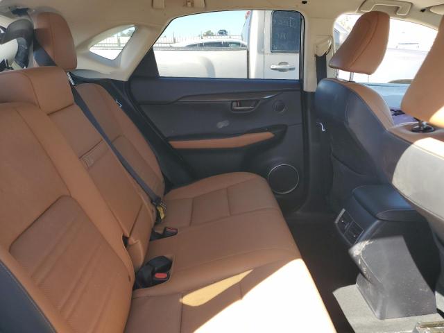 JTJBARBZ5J2160397 - 2018 LEXUS NX 300 BASE Blanc photo 10