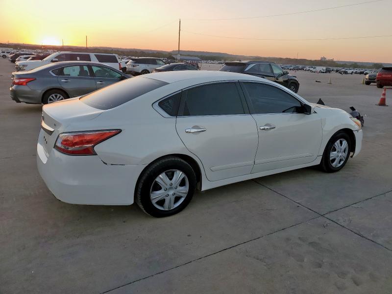 1N4AL3AP6FC101761 - 2015 NISSAN ALTIMA 2.5 WHITE photo 3