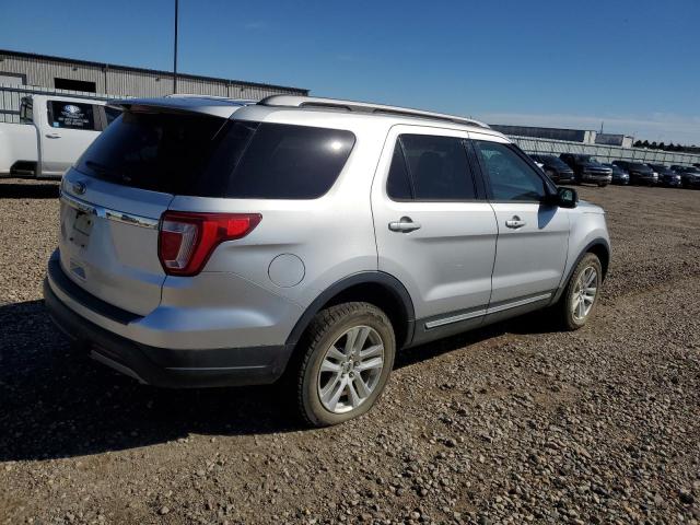 1FM5K8D83KGB26020 - 2019 FORD EXPLORER XLT Gümüş fotoğraf 3