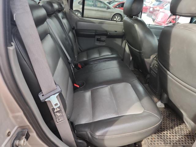 1FMZU77E33UA18040 - 2003 FORD EXPLORER S SILVER photo 10