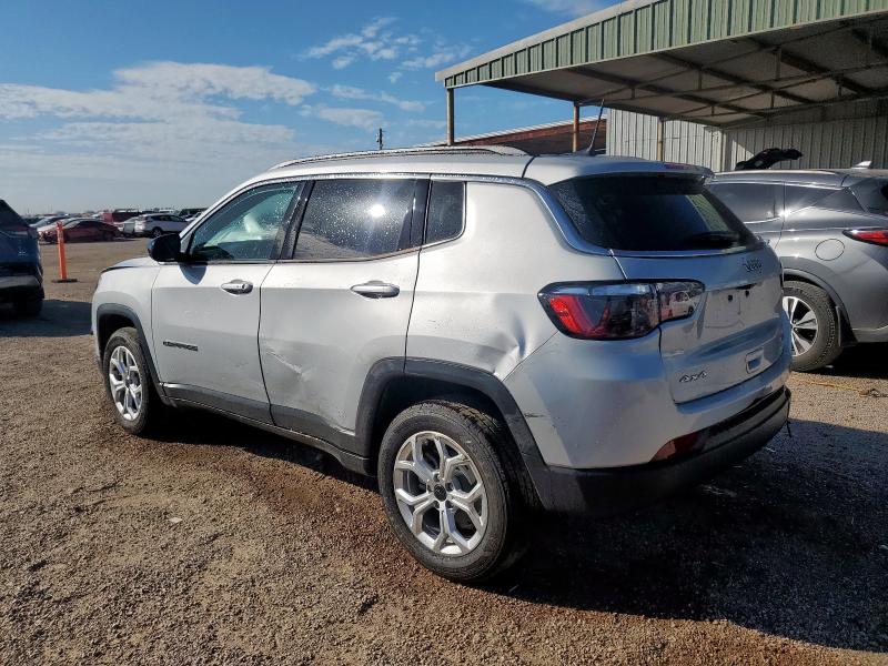 3C4NJDBN0ST602311 - 2025 JEEP COMPASS LATITUDE GRAY photo 2