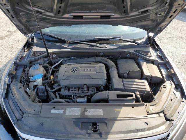 1VWGT7A31HC062697 - 2017 VOLKSWAGEN PASSAT SE GRAY photo 11