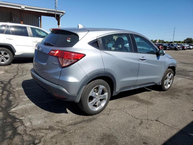 3CZRU6H3XJG713458 - 2018 HONDA HR-V LX SILVER photo 3