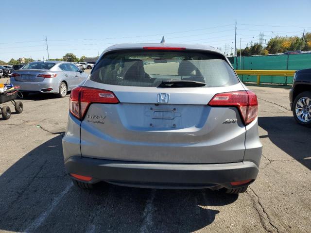 3CZRU6H3XJG713458 - 2018 HONDA HR-V LX SILVER photo 6
