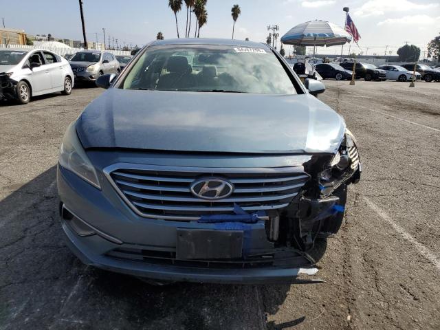 5NPE24AF5GH369718 - 2016 HYUNDAI SONATA SE ლურჯი ფოტო 5