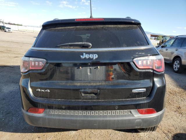 3C4NJDBB0JT259083 - 2018 JEEP COMPASS LATITUDE Schwarz Foto 6