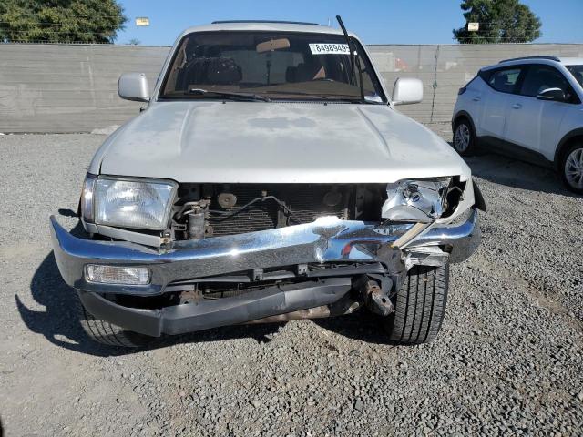JT3HN86R2W0179762 - 1998 TOYOTA 4RUNNER SR5 SILVER photo 5