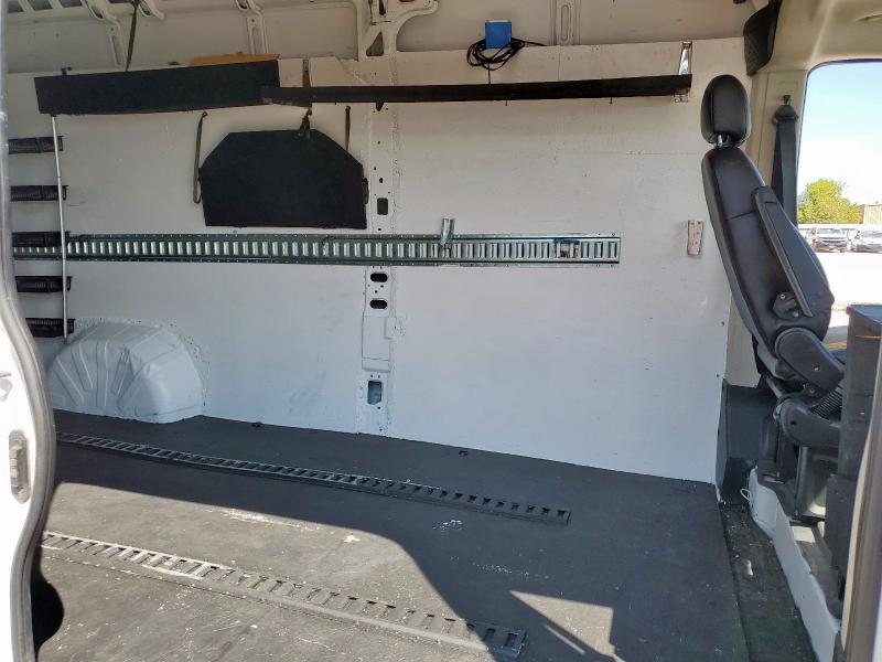 3C6TRVDG7HE512677 - 2017 RAM PROMASTER 2500 HIGH أبيض صورة 11