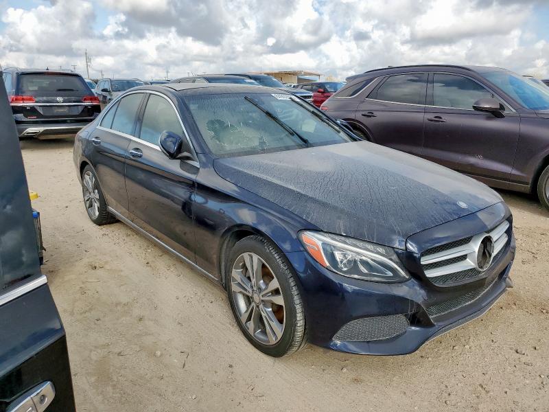 55SWF4KB8FU014056 - 2015 MERZ C 300 4MATIC BLUE photo 4