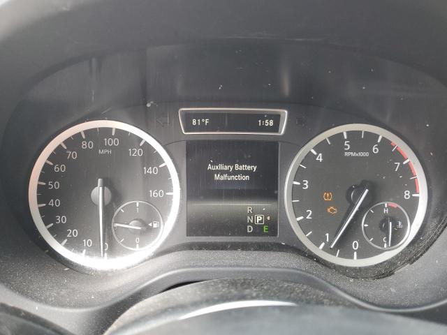 SJKCH5CP2HA023956 - 2017 INFINITI QX30 BASE 红色 照片 9