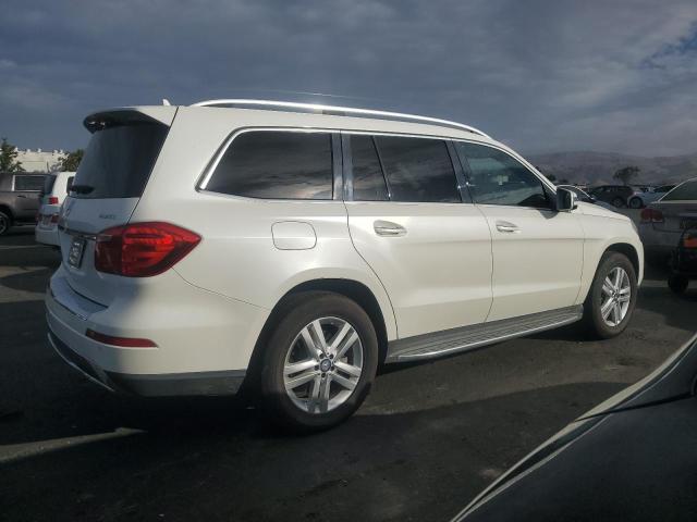 4JGDF6EEXFA469229 - 2015 MERCEDES-BENZ GL 450 4MATIC WHITE photo 3