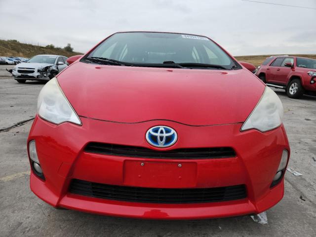 JTDKDTB36D1556657 - 2013 TOYOTA PRIUS C Rot Foto 5