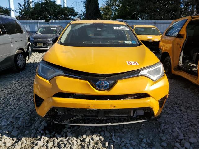 JTMRJREV2JD204872 - 2018 TOYOTA RAV4 HV LE Sarı fotoğraf 5