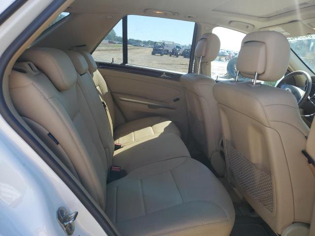 4JGBB8GB6BA726947 - 2011 MERCEDES-BENZ ML 350 4MATIC WHITE photo 11